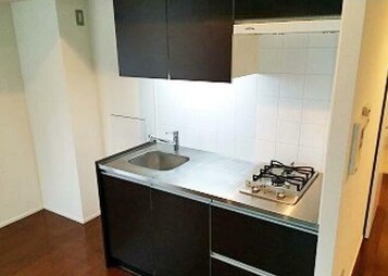 物件内観写真3　(システムキッチン。)