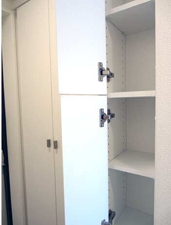 物件内観写真12　(シューズボックス完備。)