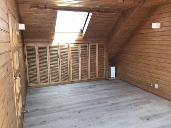 寝室(10帖の洋室。)