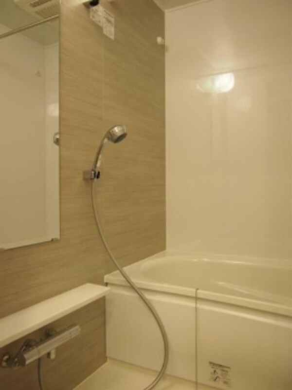 浴室(追い焚き機能、浴室乾燥機付きバス。)