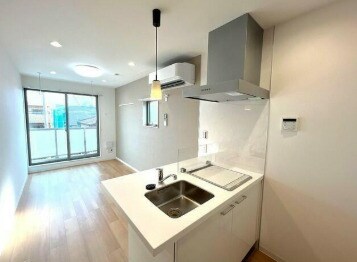 物件内観写真3　(IHクッキングヒーター。)