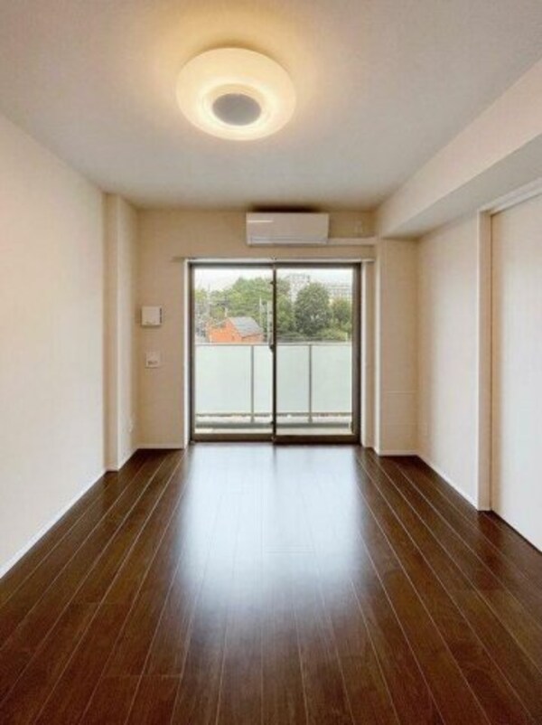 居室(11.2帖のきれいなLDK。)