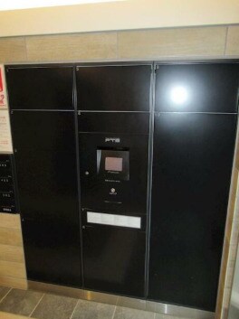 物件内観写真12　(宅配ボックス完備！)