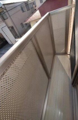 物件内観写真13　(南向きバルコニー)