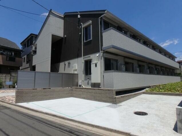 物件外観写真1　(きれいな外観。)