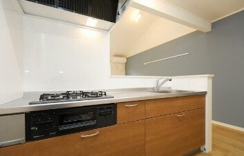 物件内観写真3　(システムキッチン。)