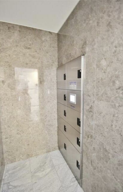 物件内観写真13　(宅配ボックス完備！)