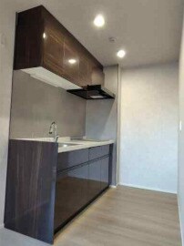 物件内観写真3　(システムキッチン。)