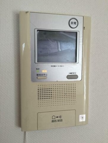 物件内観写真9　(モニター付きインターホン。)