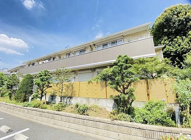 物件外観写真1　(綺麗な外観。)