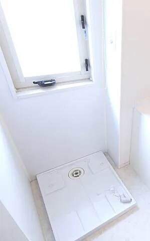 物件内観写真9　(室内洗濯機置き場。)