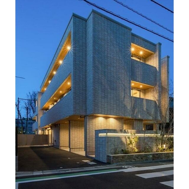 物件外観写真1　(綺麗な外観。)