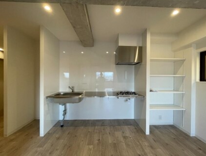 物件内観写真3　(システムキッチン。)