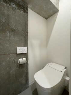 物件内観写真5　(タンクレストイレ！)