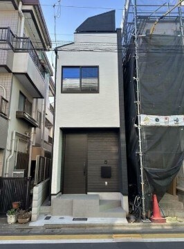 物件外観写真1　(綺麗な外観。)