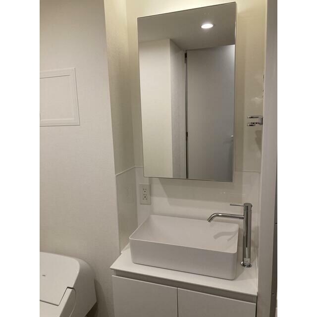 物件内観写真7　(嬉しい独立洗面台付き。)