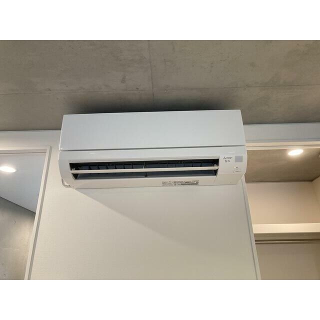 物件内観写真11　(エアコン完備。)