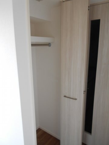 物件内観写真22　(クローゼット。)