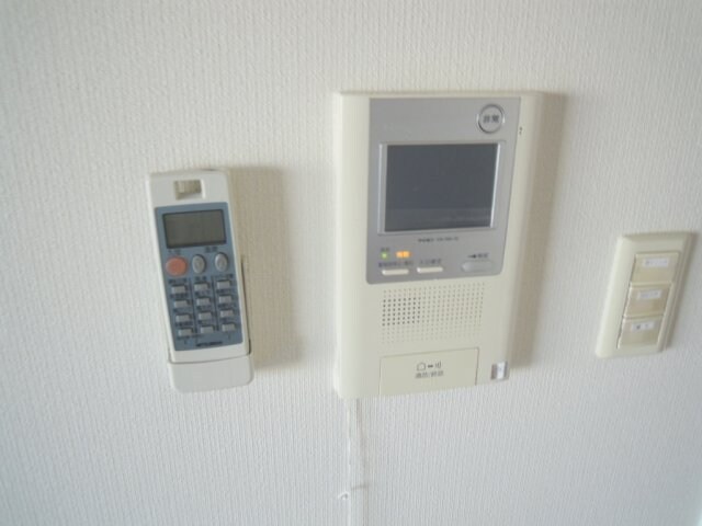 物件内観写真29　(モニター付インターホン。)