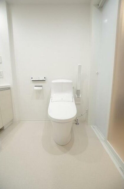 物件内観写真6　(温水洗浄便座。)