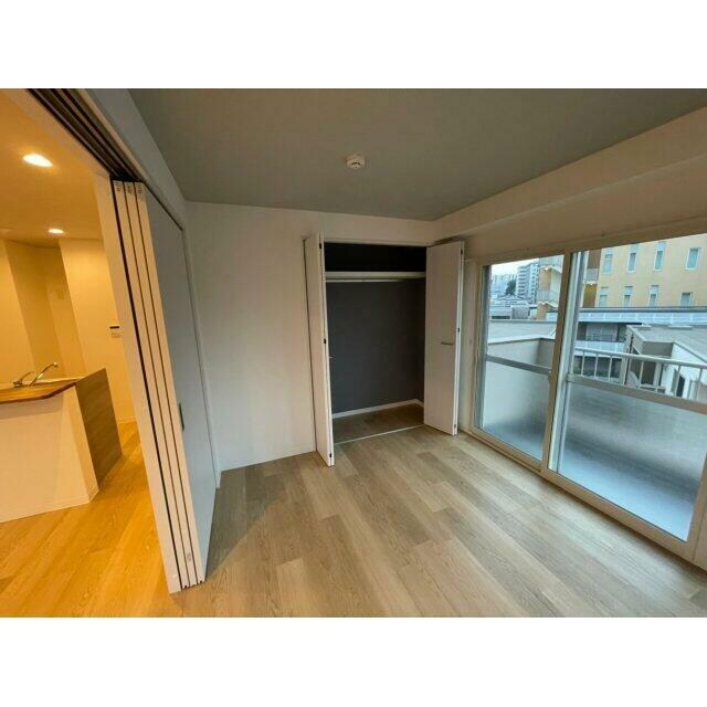 物件内観写真7　(クローゼット完備。)