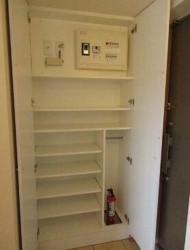 物件内観写真11　(シューズボックス完備！)