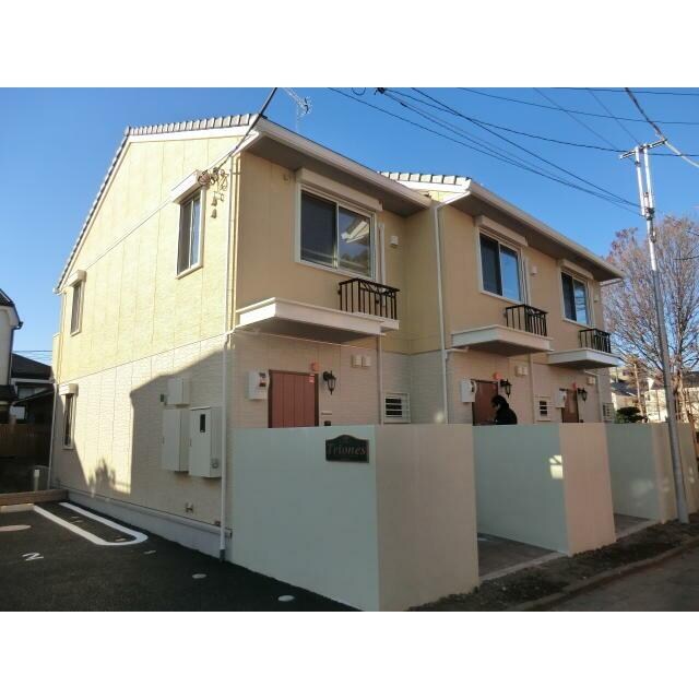 物件外観写真1　(綺麗な外観。)