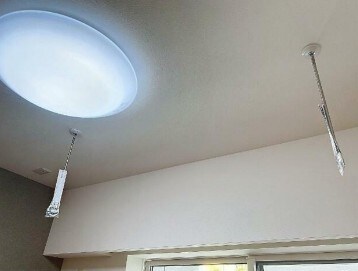 物件内観写真16　(室内物干し)