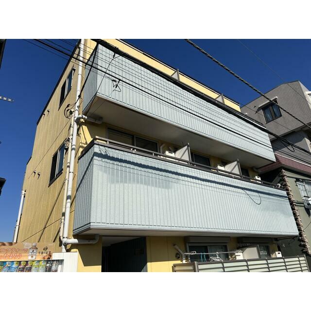 物件外観写真1　(落ち着いた雰囲気。)