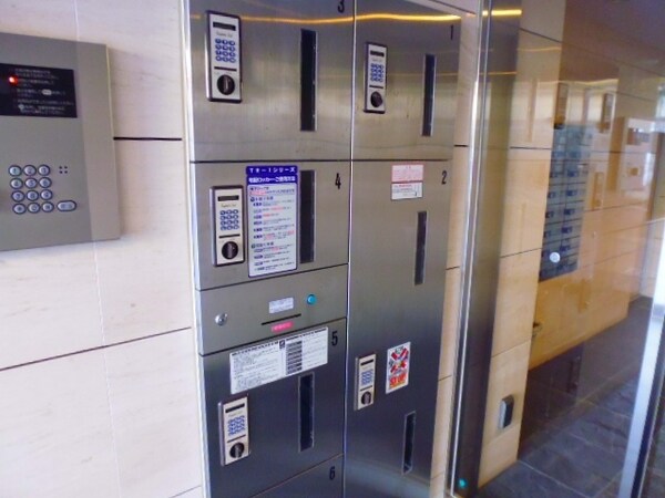 建物設備(宅配ボックス。)