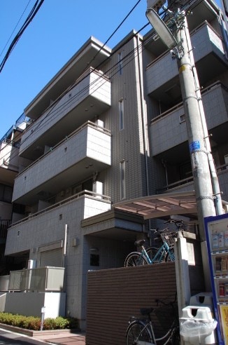 物件外観写真1　(綺麗な外観。)