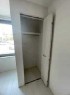 物件内観写真7　(クローゼット完備。)