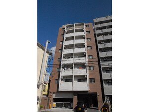 ロータスエイト外観写真