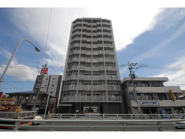 物件外観写真1　(高層階マンション)