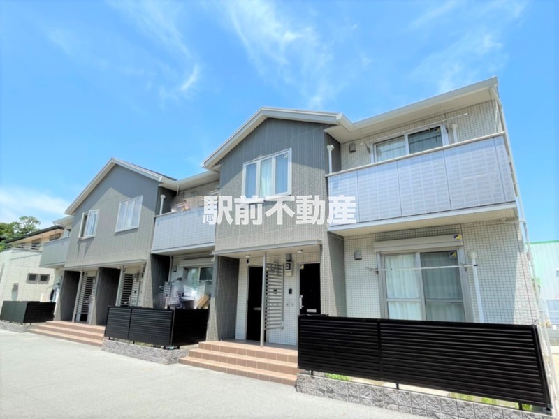 クローバーハイツ8　A棟