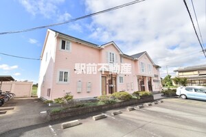 サンビレッジリリー平塚D外観写真
