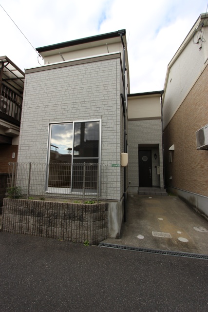 リヴェール本町
