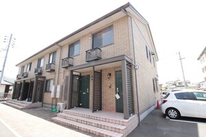 プリマベーラ外観写真