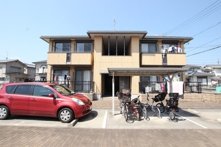 ILEXHEIM　B棟外観写真