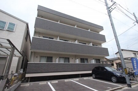 LeadCardano外観写真