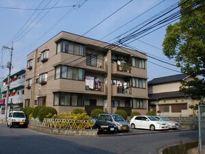 沖野マンション外観写真