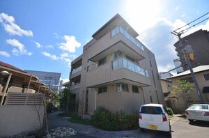 メゾン・カンフリエ井口外観写真