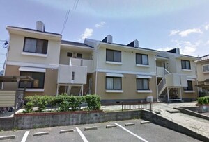 神出マンション外観写真