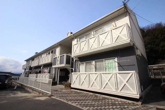 クレセント長尾　Ｃ棟