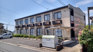 レオパレスエスポワール柳ヶ丘外観写真