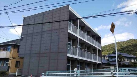 レオパレスVivre Hesaka外観写真