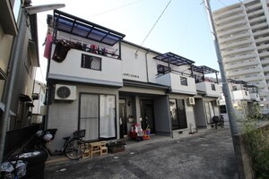 レジデンス川本A棟外観写真