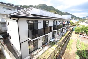 ラヴィーヌ緑井I号館外観写真