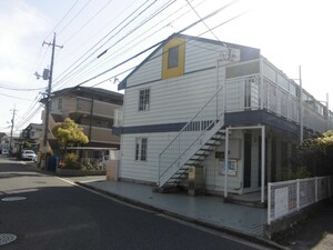 レオパレス中筋外観写真
