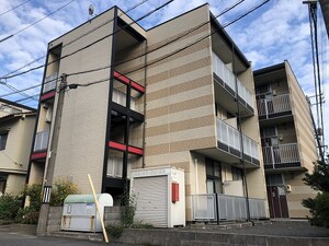 レオパレスエリアクエスト外観写真
